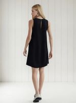 Vestido Básico Curto Trapézio Em Viscose