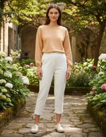 Calça Feminina Carrot Em Moletom Peluciado