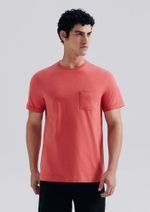 Camiseta Masculina Comfort Com Bolso Em Malha Flamê
