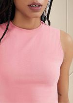 Regata Feminina Cropped Em Malha Com Elastano