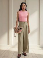 Regata Feminina Cropped Em Malha Com Elastano