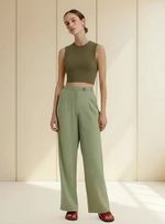 Regata Feminina Cropped Em Malha Com Elastano