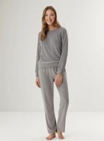 Pijama Feminino Longo Em Malha Plush