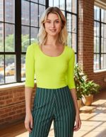 Blusa Feminina Básica Em Ribana