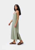 Vestido Midi Em Peach Touch Com Fenda