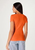 Blusa Básica Manga Curta Em Malha De Algodão