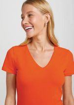 Blusa Básica Manga Curta Em Malha De Algodão