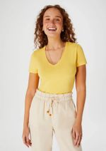 Blusa Básica Manga Curta Em Malha De Algodão