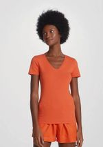 Blusa Básica Manga Curta Em Malha De Algodão