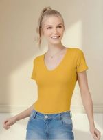 Blusa Básica Manga Curta Em Malha De Algodão