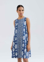 Vestido Curto Estampado Reto