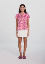 Blusa Feminina Manga Curta Em Malha De Algodão Estampada