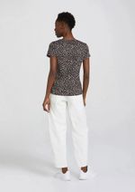 Blusa Feminina Manga Curta Em Malha De Algodão Estampada
