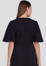 Vestido Curto Evasê Decote Em V