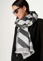 Cachecol Feminino Estampado Em Tricô