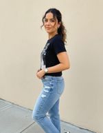 Blusa Cropped Feminina Com Estampa Em Quadricomia