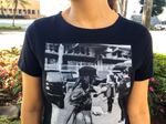 Blusa Cropped Feminina Com Estampa Em Quadricomia