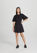 Vestido Curto Evasê Com Mangas Godê Preto G