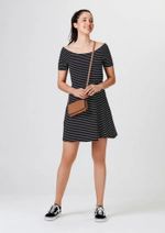 Vestido Curto Evasê Listrado - Preto