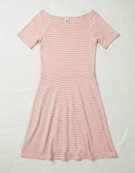 Vestido Curto Evasê Listrado - Preto