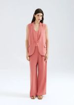 Colete Feminino Alongado Em Peach Touch