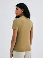 Blusa Básica Feminina Em Algodão Com Decote V