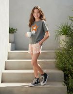 Conjunto Manga Curta Menina Em Tecido Com Shorts