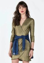 Vestido Elaborado Em Shape Ajustado E Decote Transpassado 