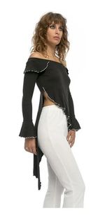 Blusa Assimétrica Manga Longa