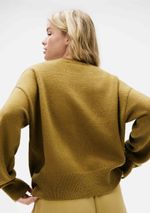 Blusão Básico Feminino Em Tricô