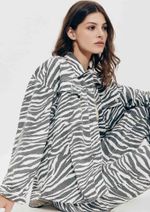 Camisa Feminina De Sarja Animal Print