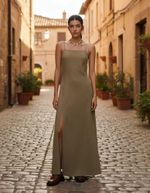 Vestido Longo Evasê Com Fenda Eco