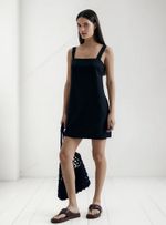 Vestido Curto Em Viscose Creponada