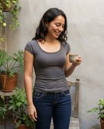 Blusa Feminina Contra Giro Decote Redondo E Costas Cruzadas