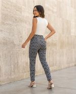Calça Feminina Alfaiataria Em Malha Jacquard