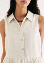 Vestido Curto Evasê Com Botões E Recortes