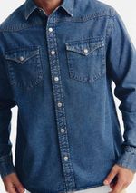 Camisa Jeans Masculina Com Bolsos Frontais