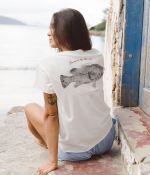 Camiseta Feminina Stamped by The Sea Garoupa | Off White