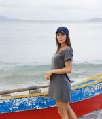 Vestido Rabos