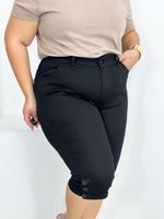 Bermuda Corsário Preta Botões