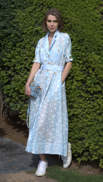 Vestido longo em laise