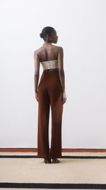 Calça pantalona em crepe dior com bolso faca