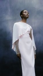 Vestido longo reto em crepe