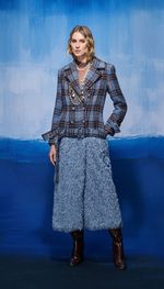 Trench coat mídi mix de tecidos - cumbria e franjas