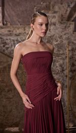 Vestido longo tomara que caia em georgete de seda tarquinada