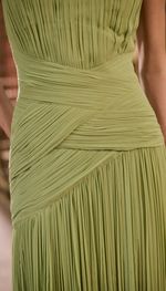 Vestido longo tomara-que-caia bordado de canutilhos
