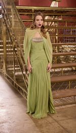 Vestido longo tomara-que-caia bordado de canutilhos