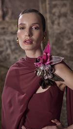 Vestido longo capa fluida em georgete de seda
