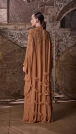  Kaftan bordado em georgete de seda