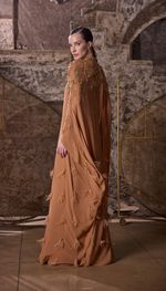  Kaftan bordado em georgete de seda